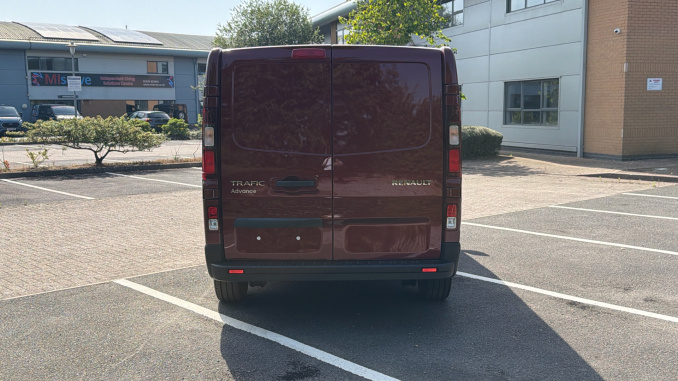 Renault Trafic Lwb Diesel LL30 Blue dCi 130 Advance [Safety] Crew Van - Image 11